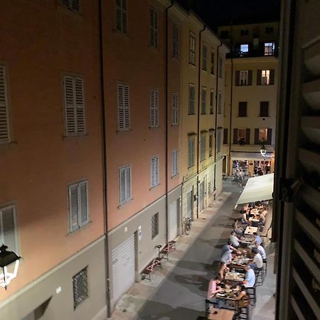 Appartamento Grazioso bilocale pieno centro Modena Esterno foto